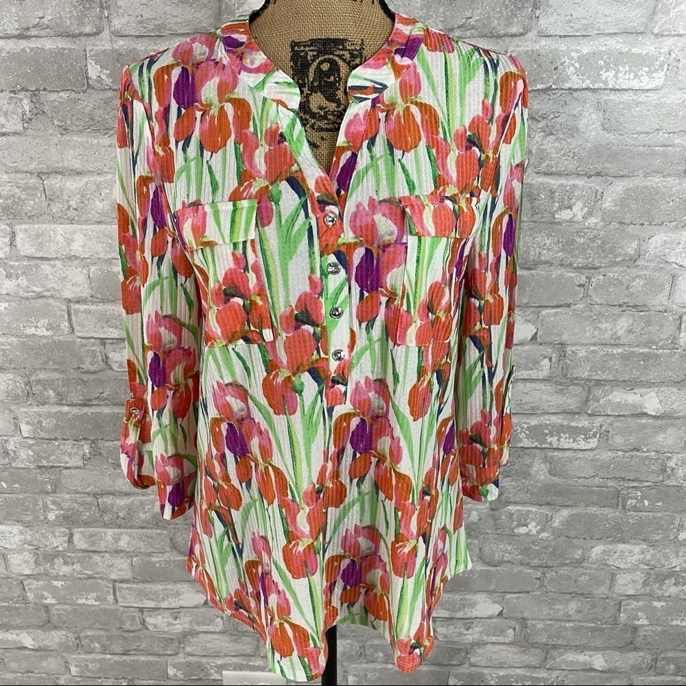 Carolyn Taylor White Tulip Print Top